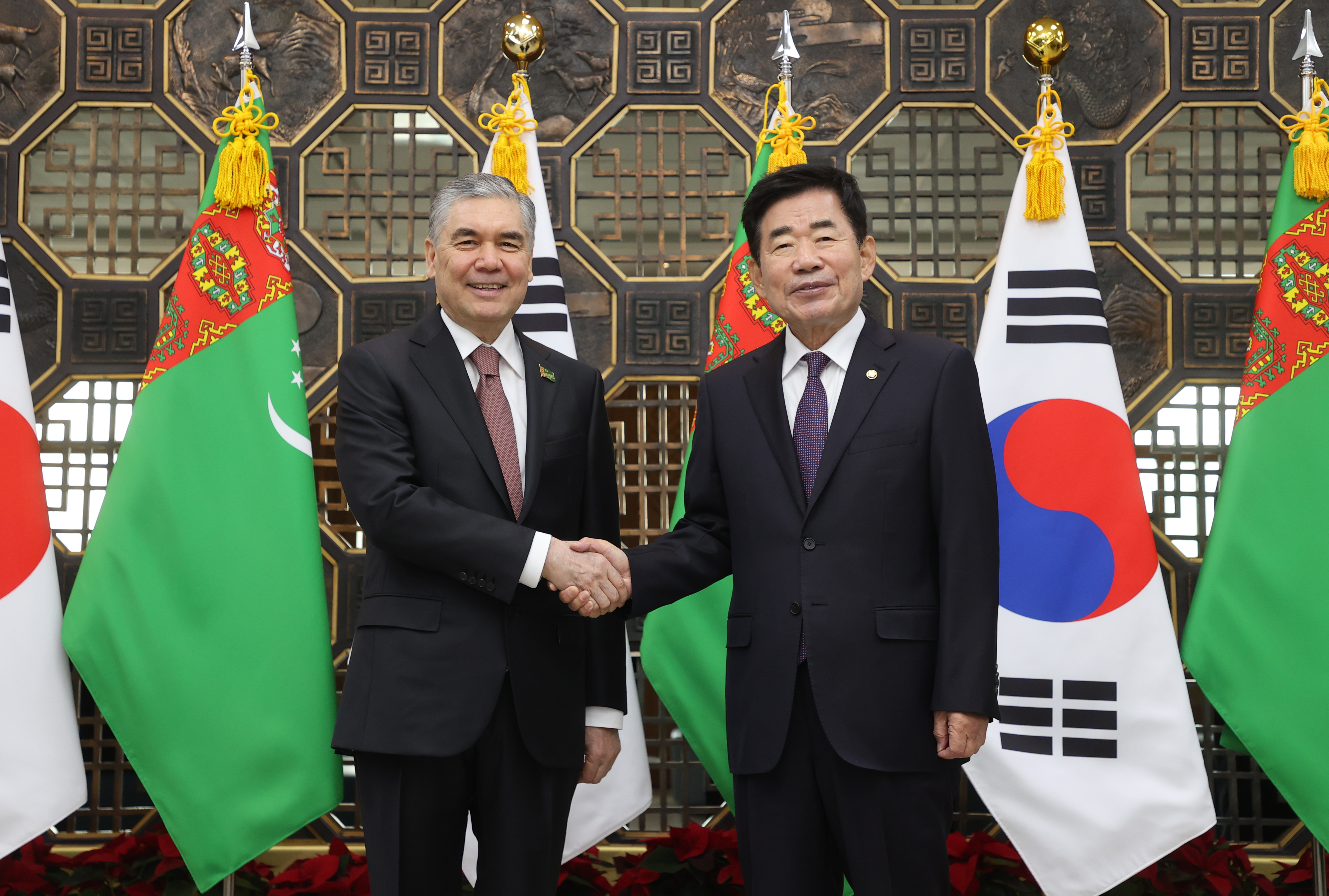 김진표 의장, 베르디무하메도프 투르크메니스탄 상원의장과 회담 관련사진 1 보기
